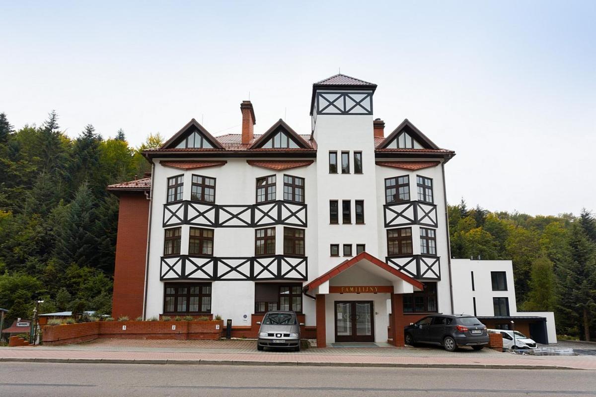 Familijny Osrodek Wypoczynkowo - Rehabilitacyjny Krynica Zdroj Hotel Kültér fotó