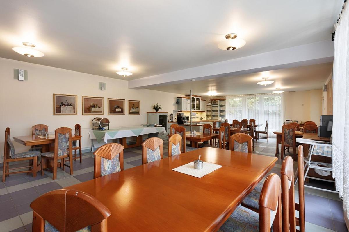 Familijny Osrodek Wypoczynkowo - Rehabilitacyjny Krynica Zdroj Hotel Kültér fotó