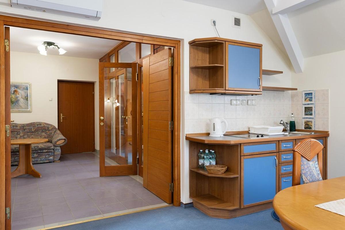 Familijny Osrodek Wypoczynkowo - Rehabilitacyjny Krynica Zdroj Hotel Kültér fotó